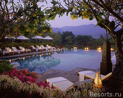 Four Seasons Resort 13